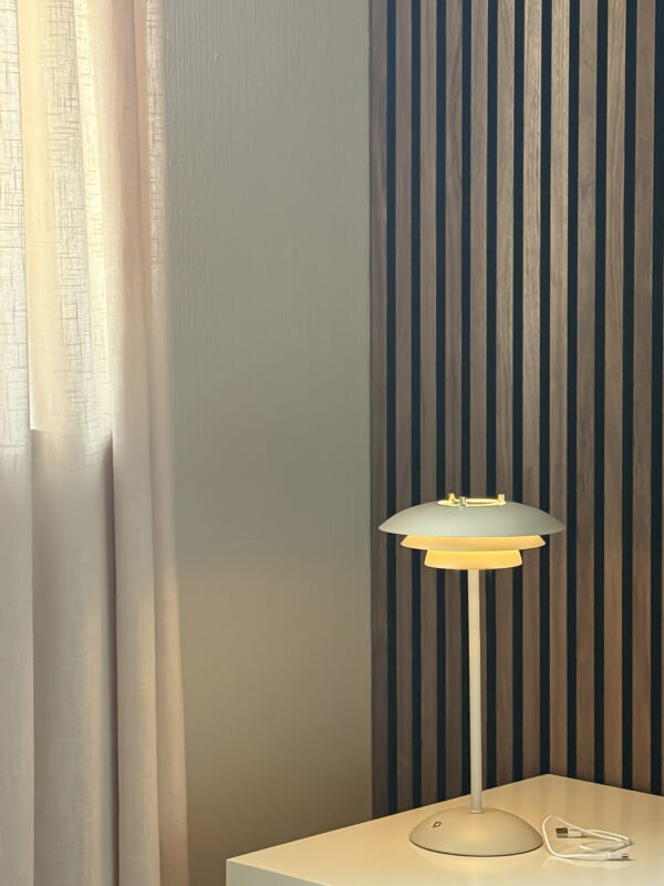 EPSILON RECHARGE bordlampe