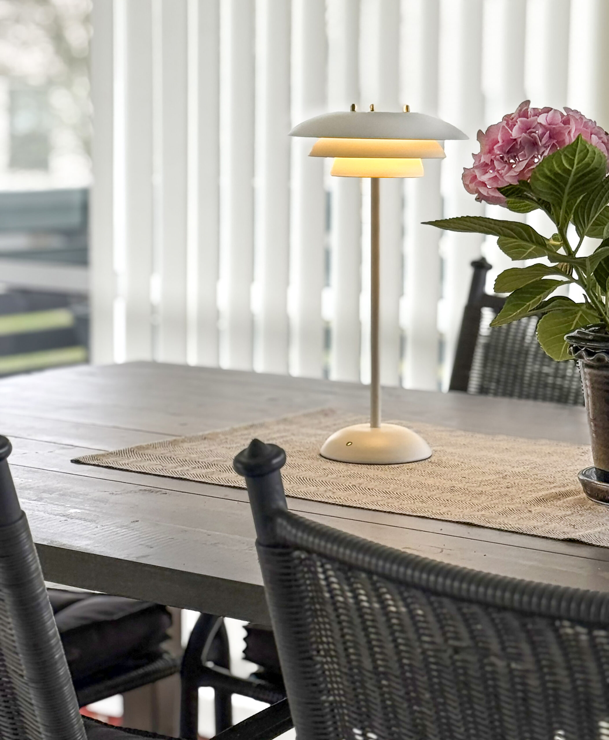 EPSILON RECHARGE bordlampe - Bilde 7